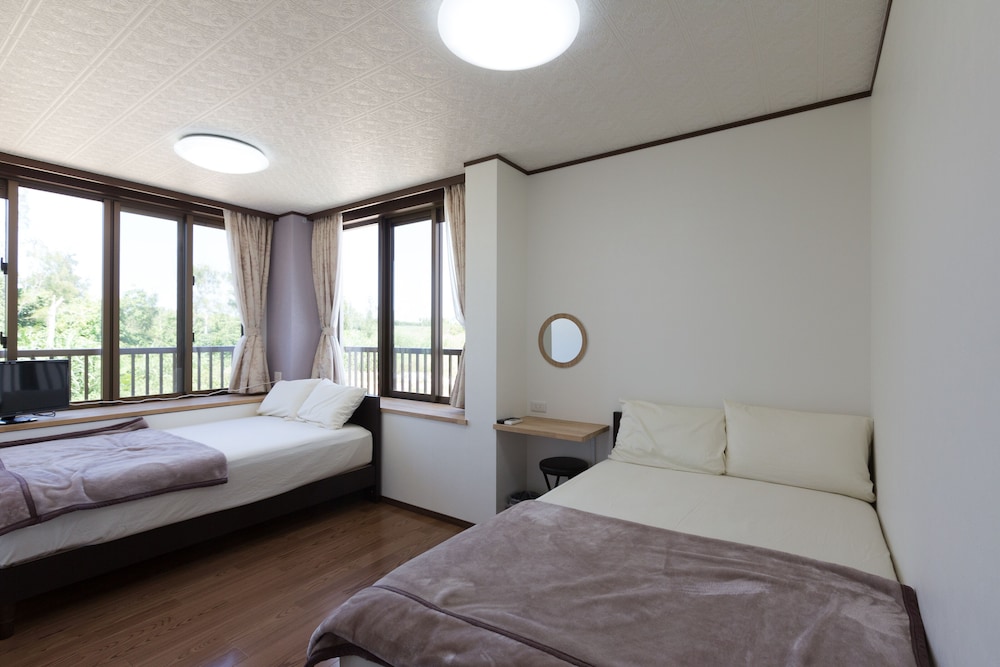 Private Vacation Home - Photo 20