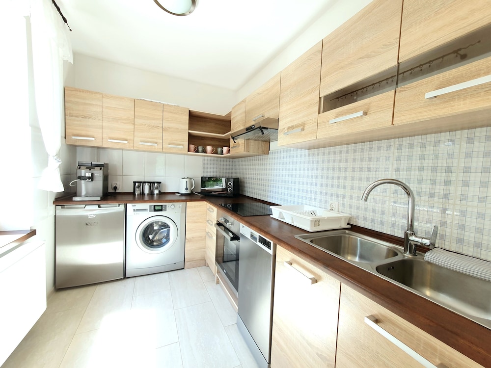 Villa photo 2