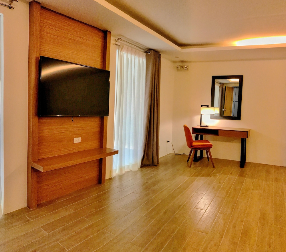 Grand Penthouse photo 3