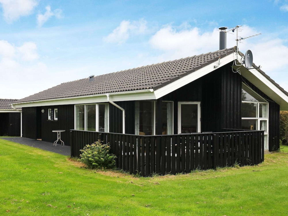 House photo 1