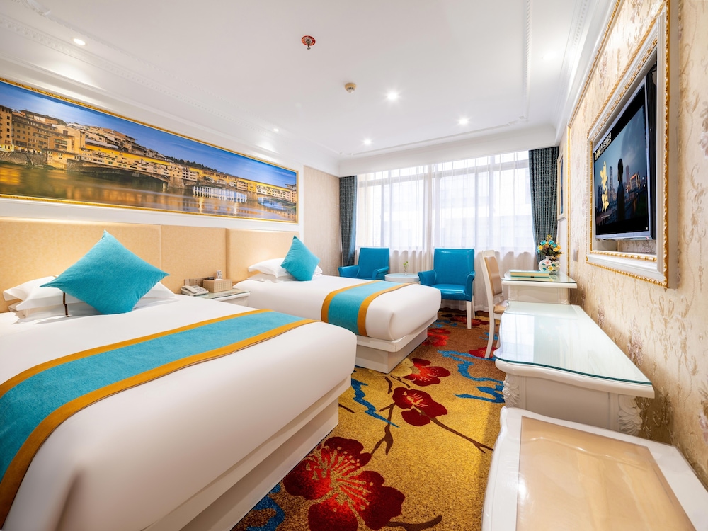 Executive Twin Room - Photo 3