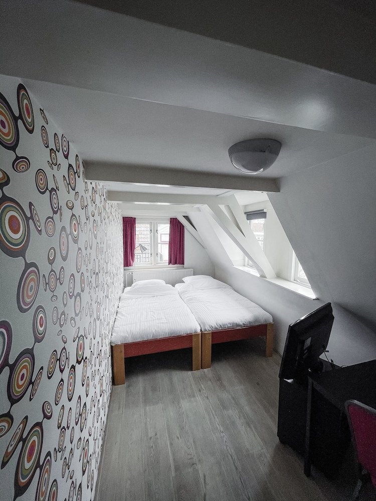 Standard Double Room, 2 Twin Beds