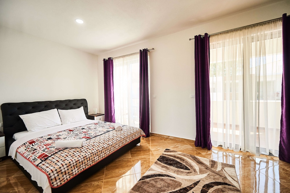Luxury Quadruple Room