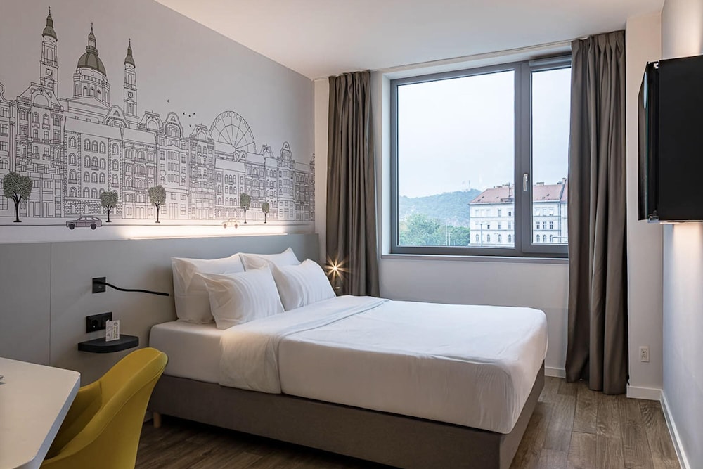 Double Room, River View