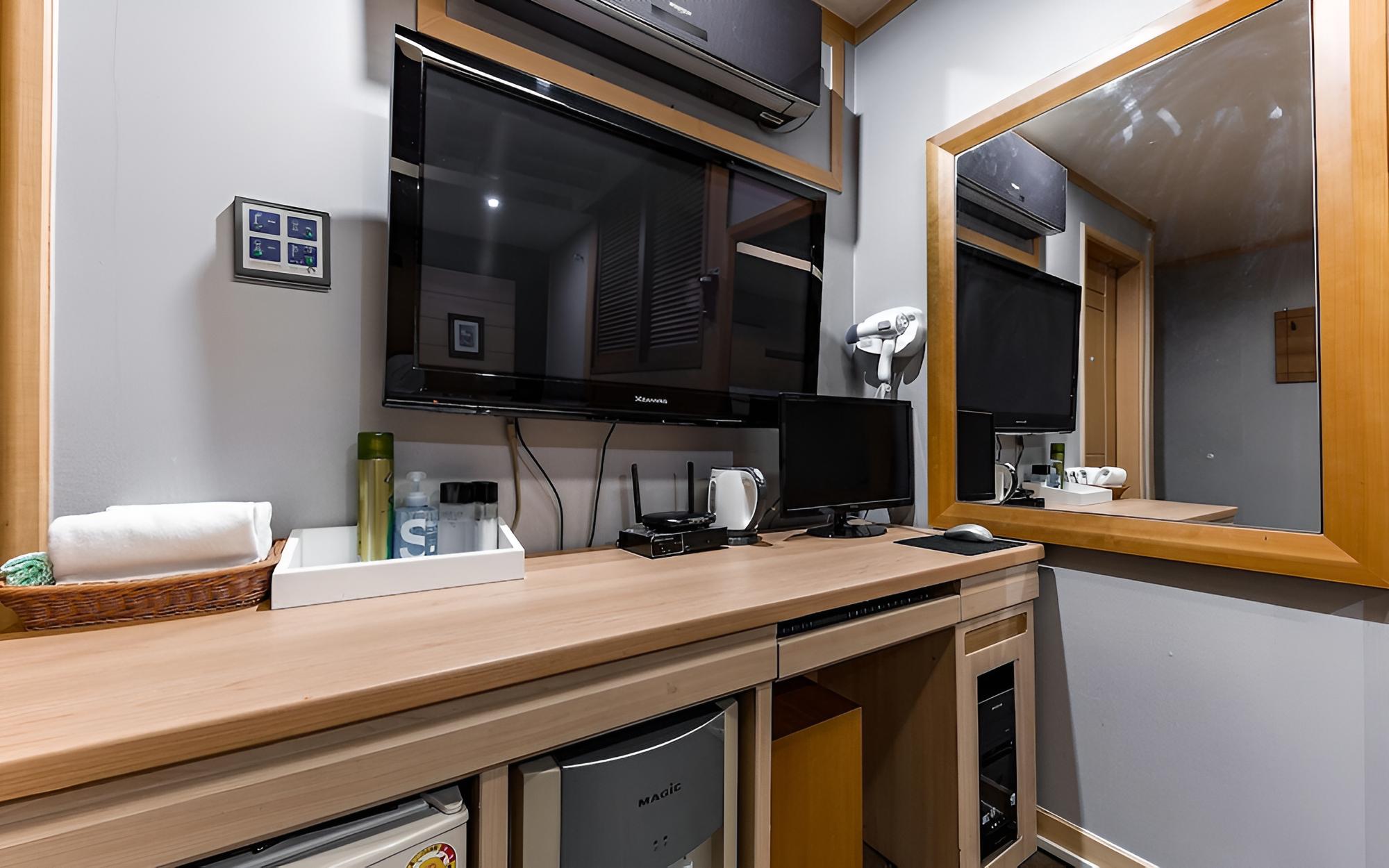 Room (Standard Room (Bed room 5000 won addi) - Photo 2