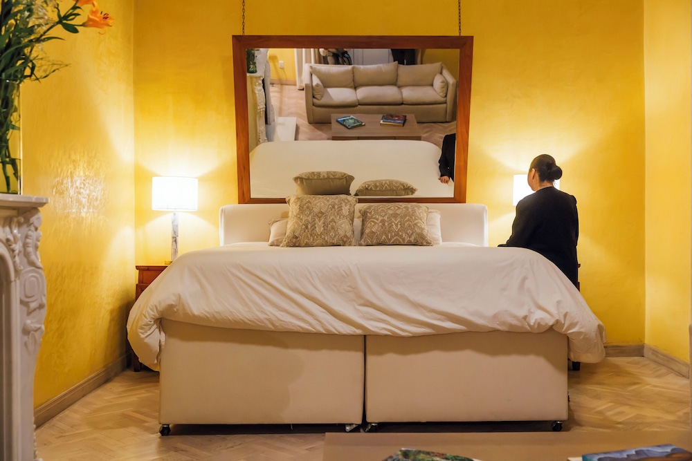 Grand Suite, Executive Level