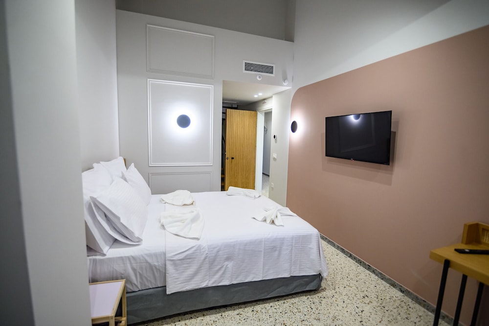 Premium Quadruple Room
