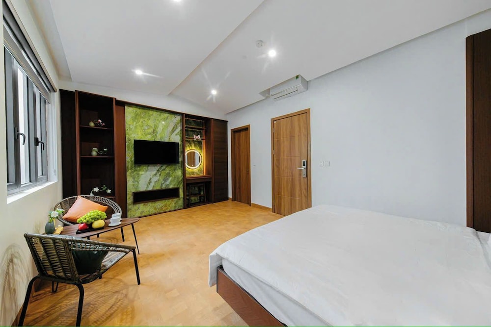 Standard Double Room Single Use, Balcony, City View photo 3