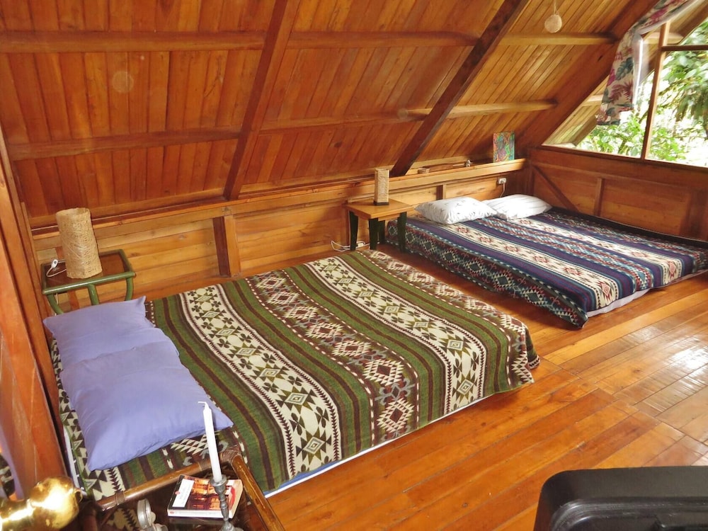 Comfort Chalet, 3 Bedrooms, 2 Bathrooms, Garden View (Eco Chalet) photo 3