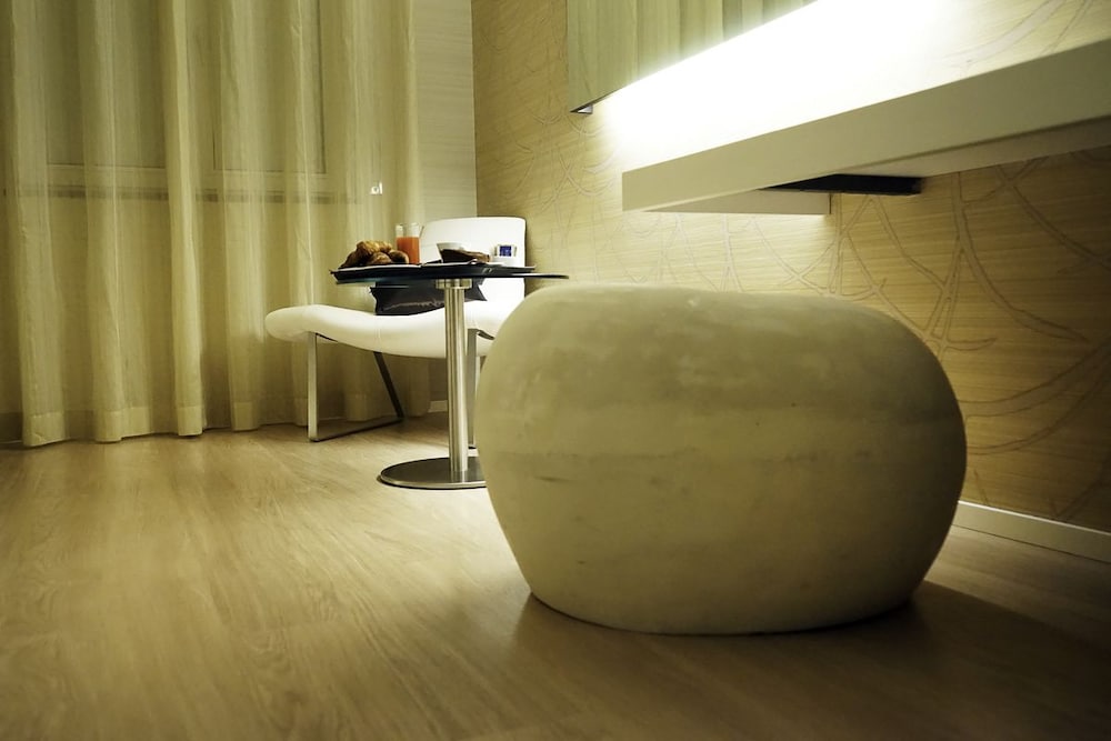 Double or Twin Room photo 3