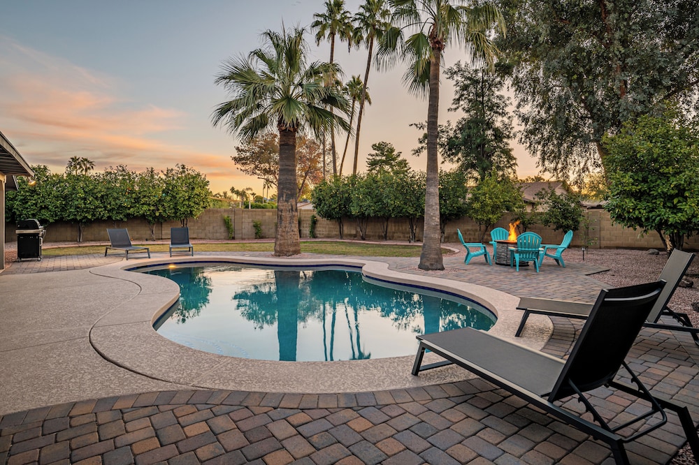 Desert Art Deco Home w Pool, Billede 28