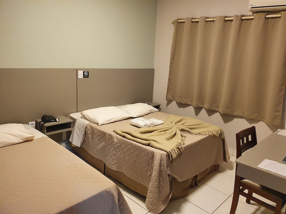 Deluxe Double or Twin Room photo 1