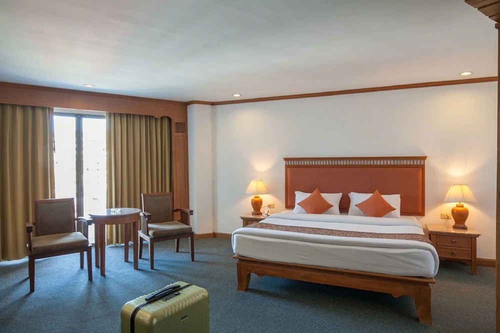 room photo