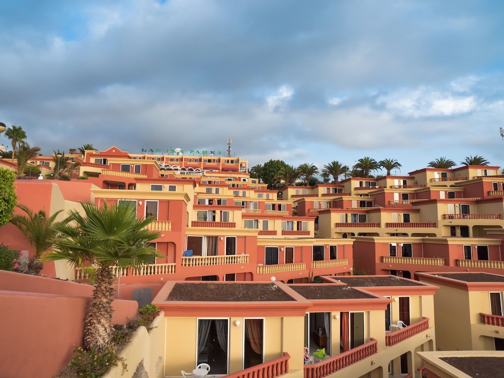 Apartment, 1 Bedroom, Resort View (4 adults) photo 3