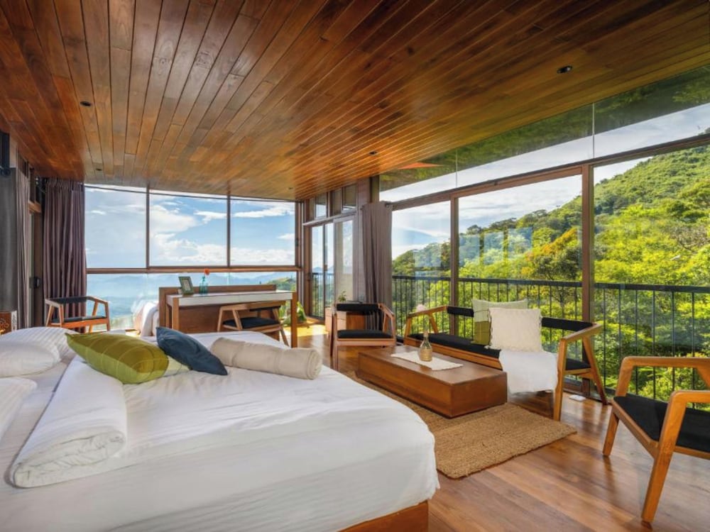 Junior Suite, Mountain View