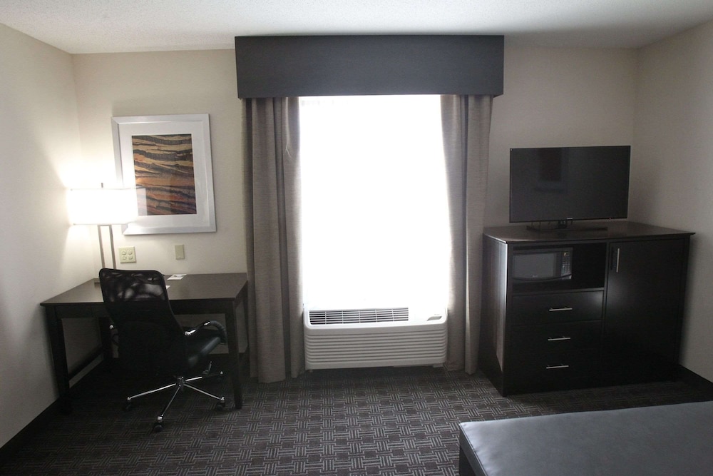 Hampton Inn & Suites Seneca-Clemson Area
