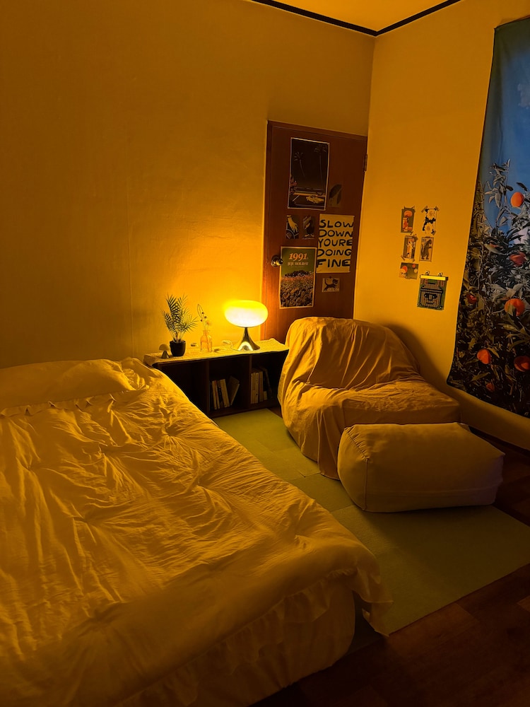 Basic Room, Women Only, Non Smoking