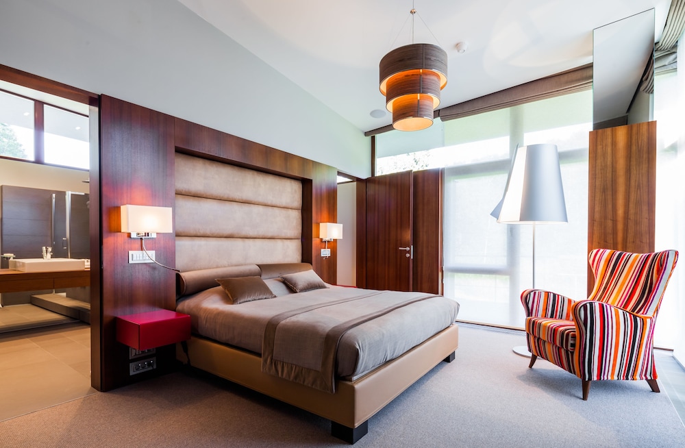 Suite photo 1