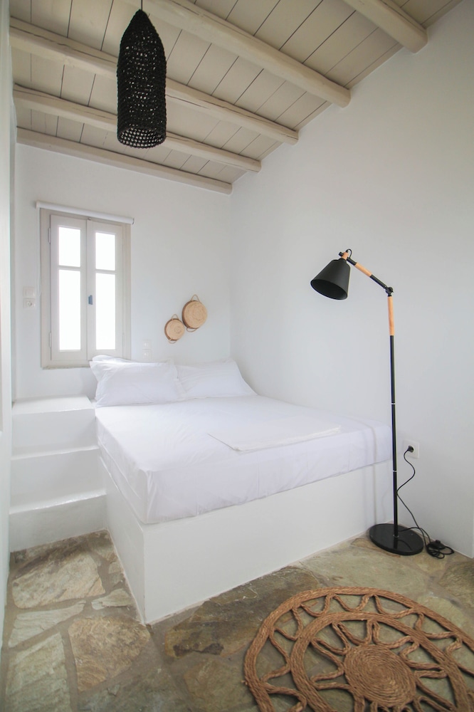 Romantic Apartment photo 2