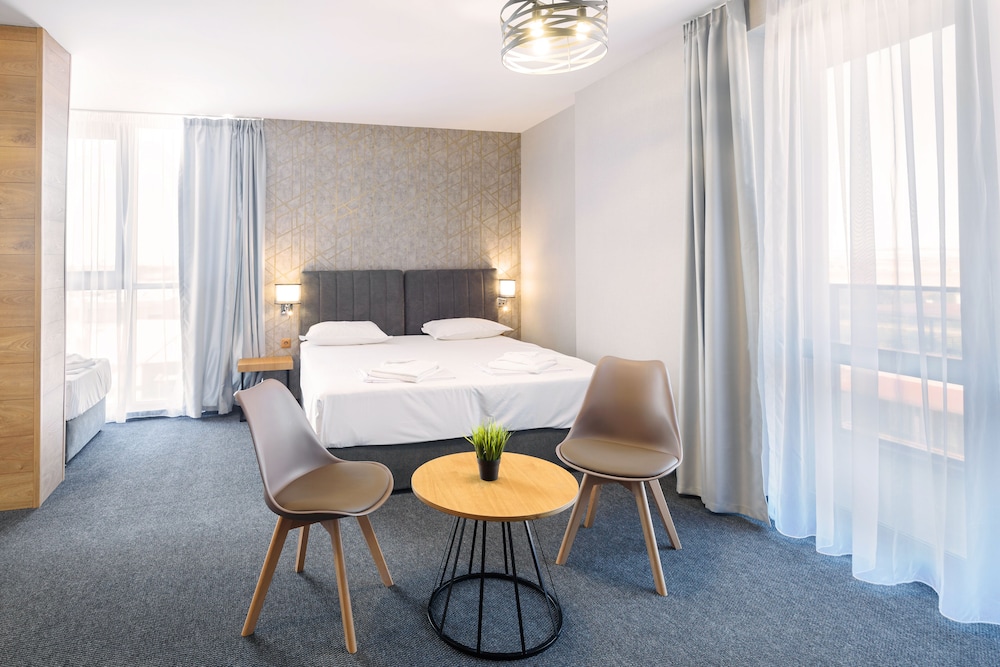 Deluxe Triple Room - Photo 3