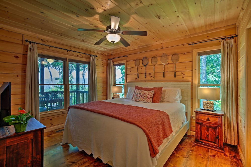 House (2 Bedrooms) photo 1