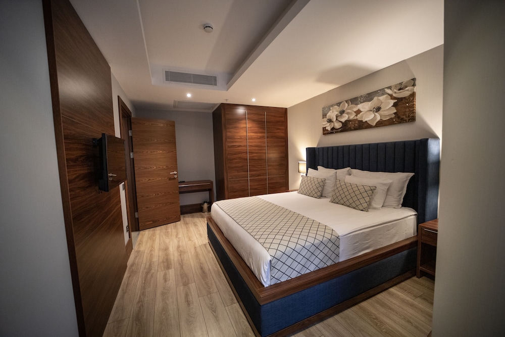 Executive Room photo 1