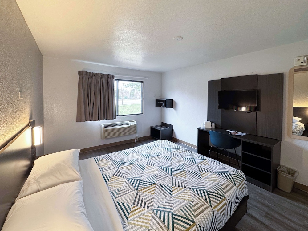 Standard Room, 1 Double Bed, Accessible, Non Smoking