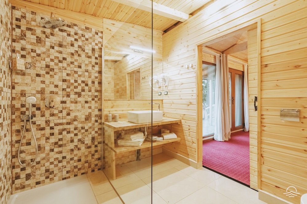 Family Double Room, 1 Bedroom, Non Smoking, Garden View photo 2