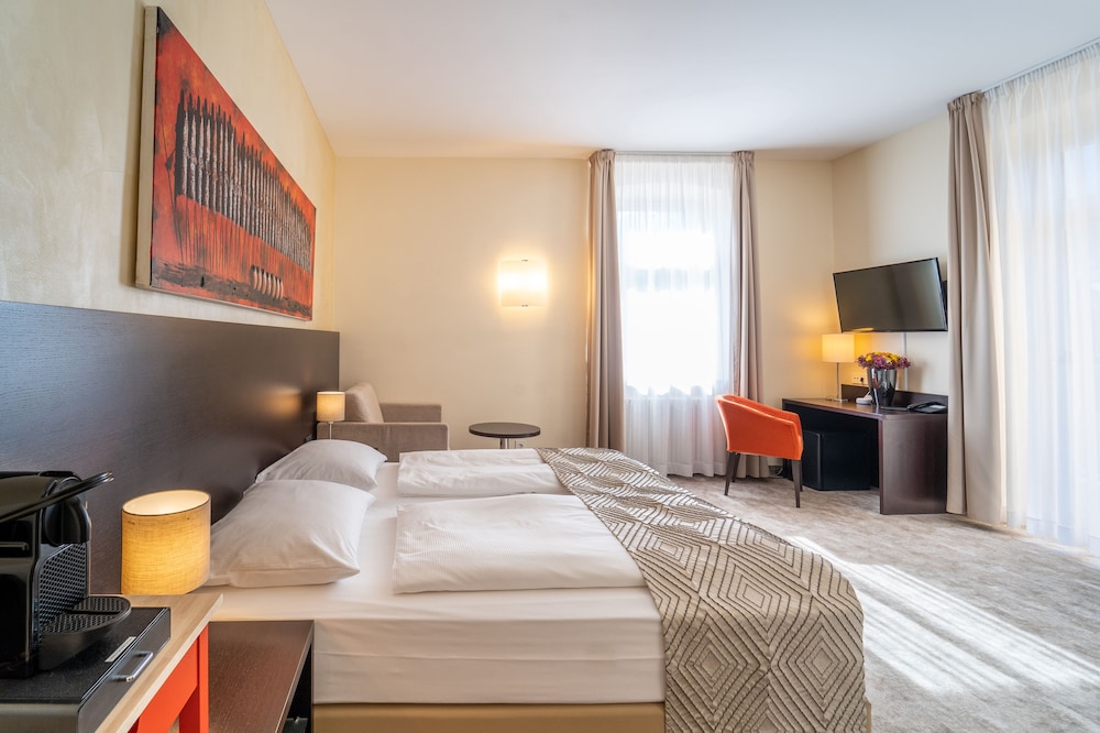 Premium Double Room (mit Balkon) - Photo 2