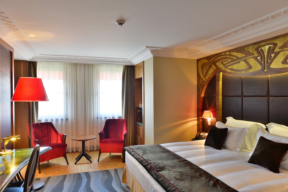 Deluxe Double Room photo 1