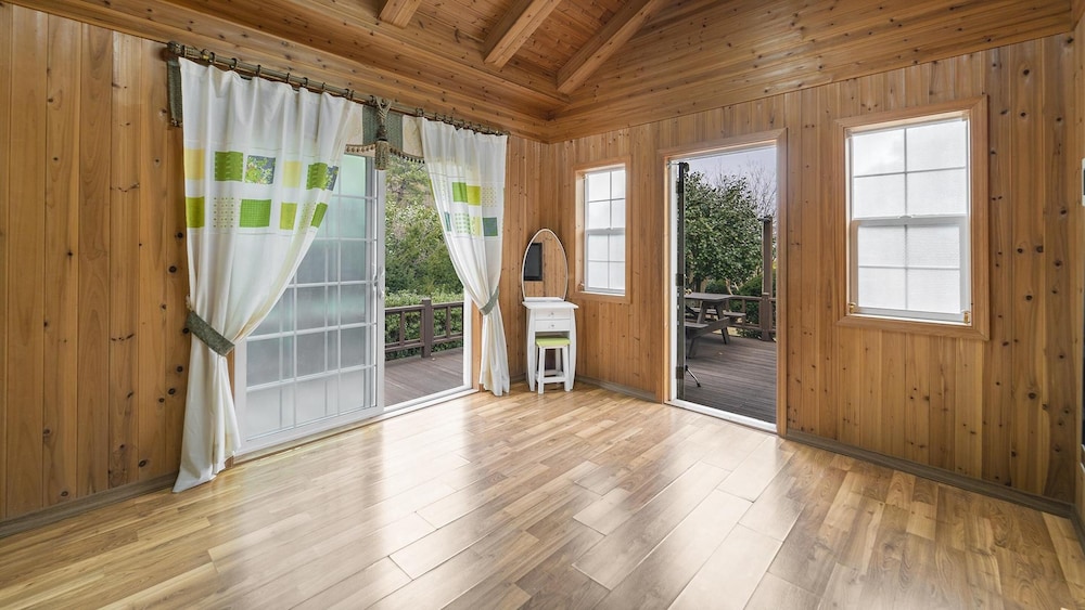 Basic Room, 1 Bedroom (jongryeobang) photo 2