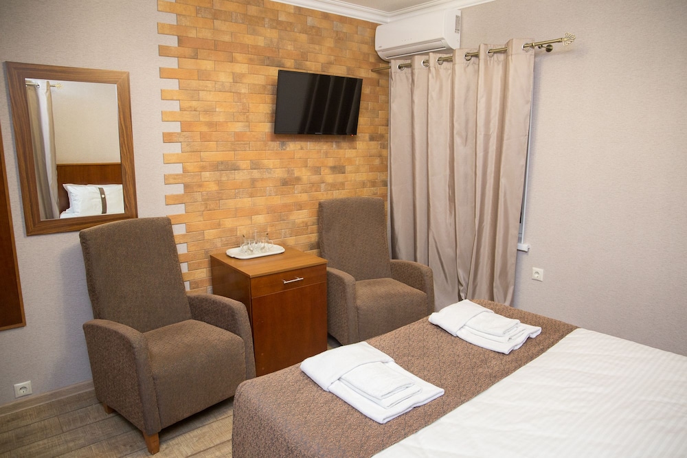 Standard Double Room photo 2