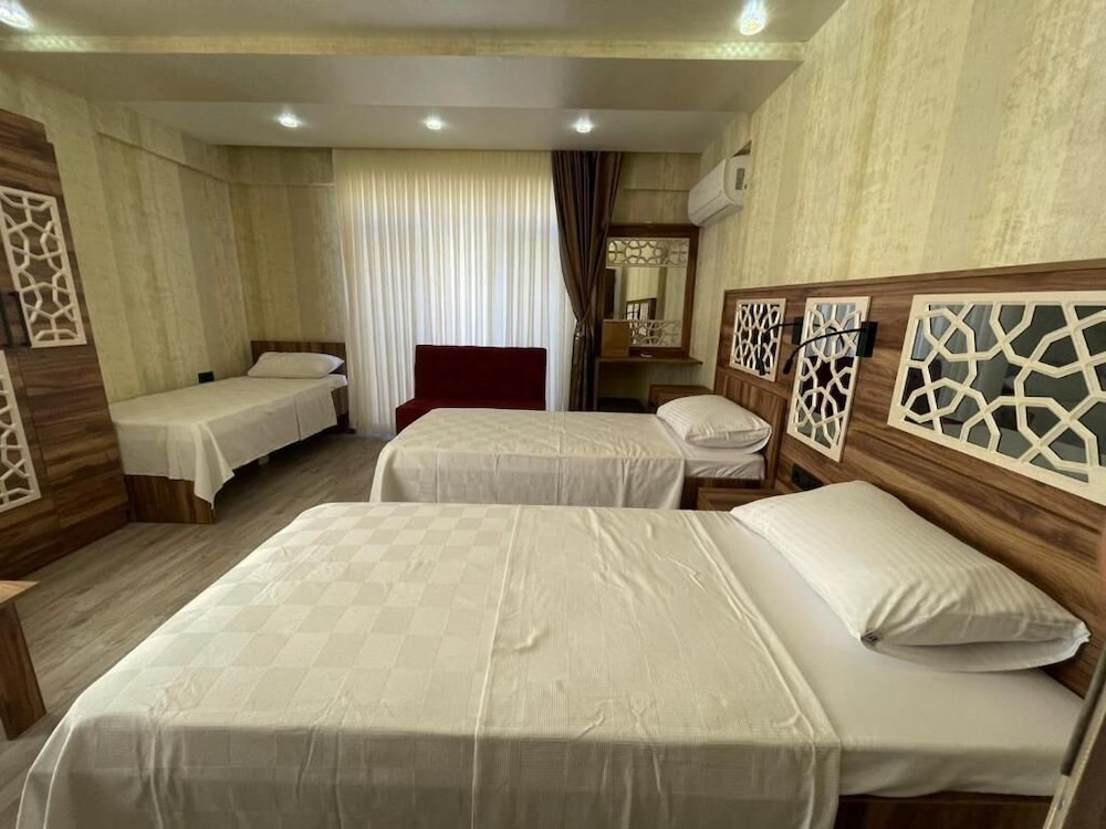 Classic Suite, 2 Bedrooms, City View