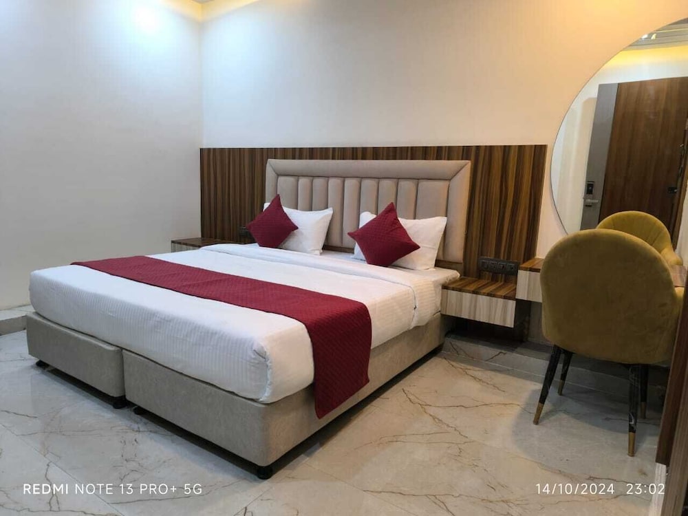 Standard Room, 1 Bedroom - Photo 1