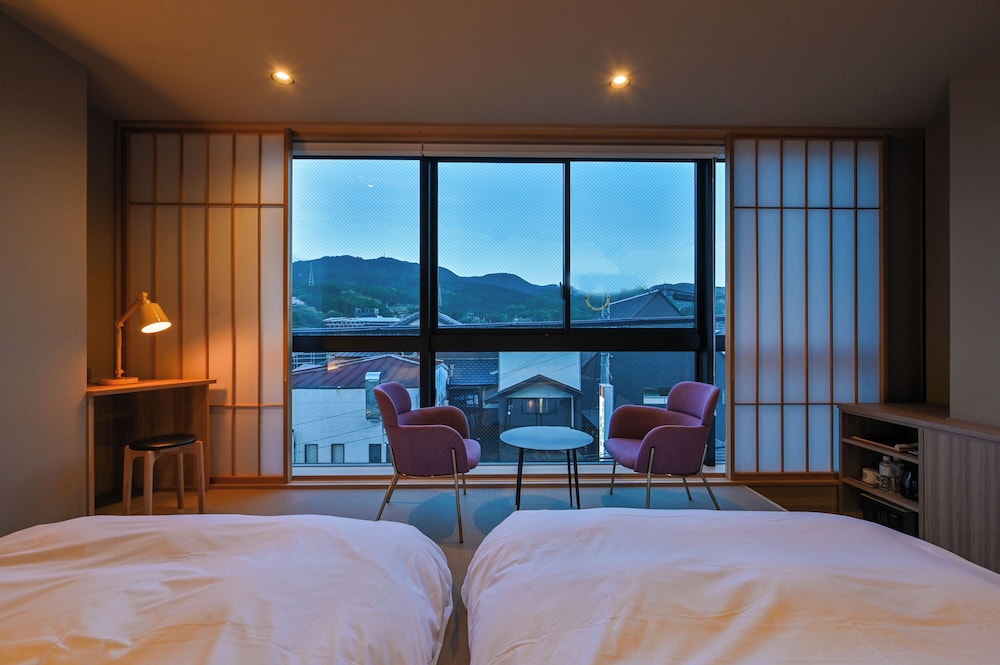 Superior Modern Japanese-Western Style Room with Private Bath twinRoom photo 3