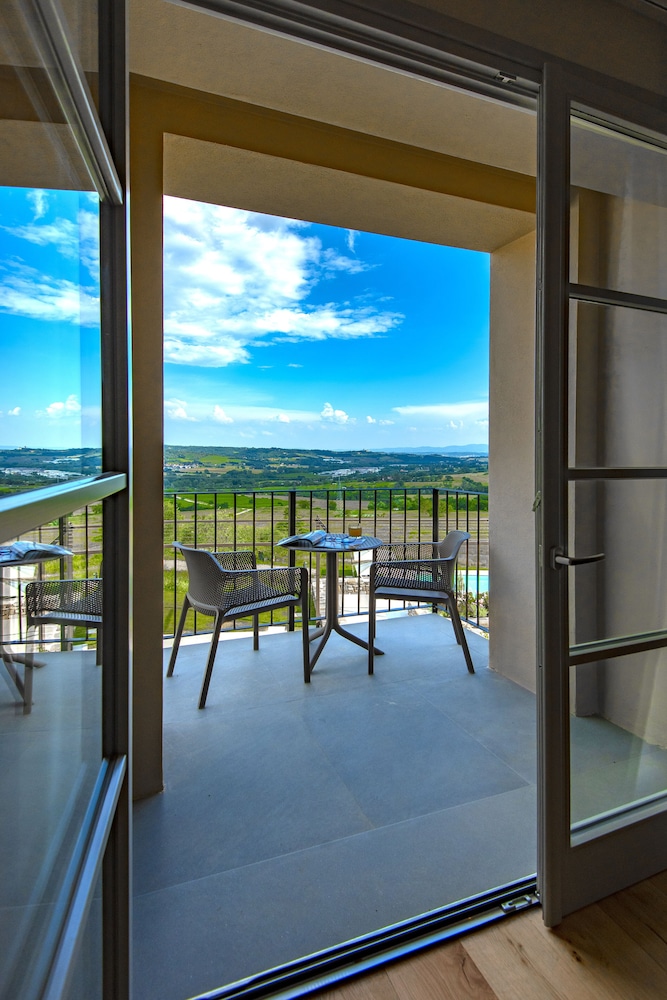 Panoramic Suite, Terrace - Photo 7