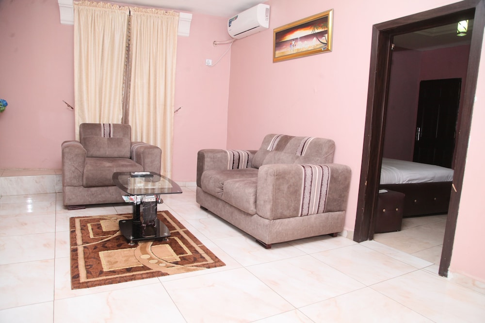 Ambassadorial Suite photo 1