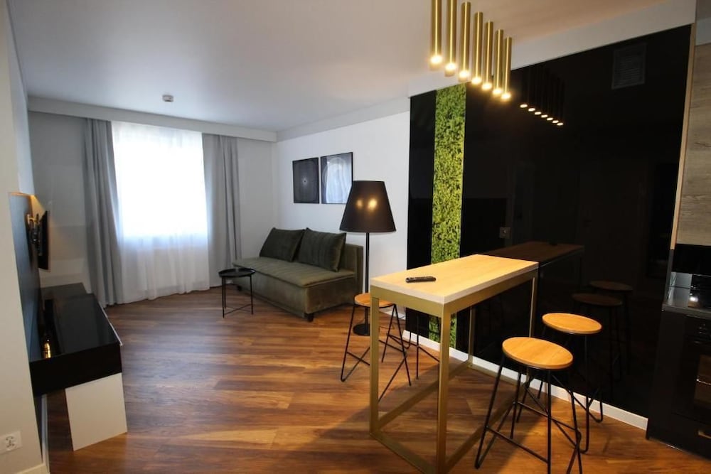 Deluxe Apartment (number 102, 103) - Photo 9