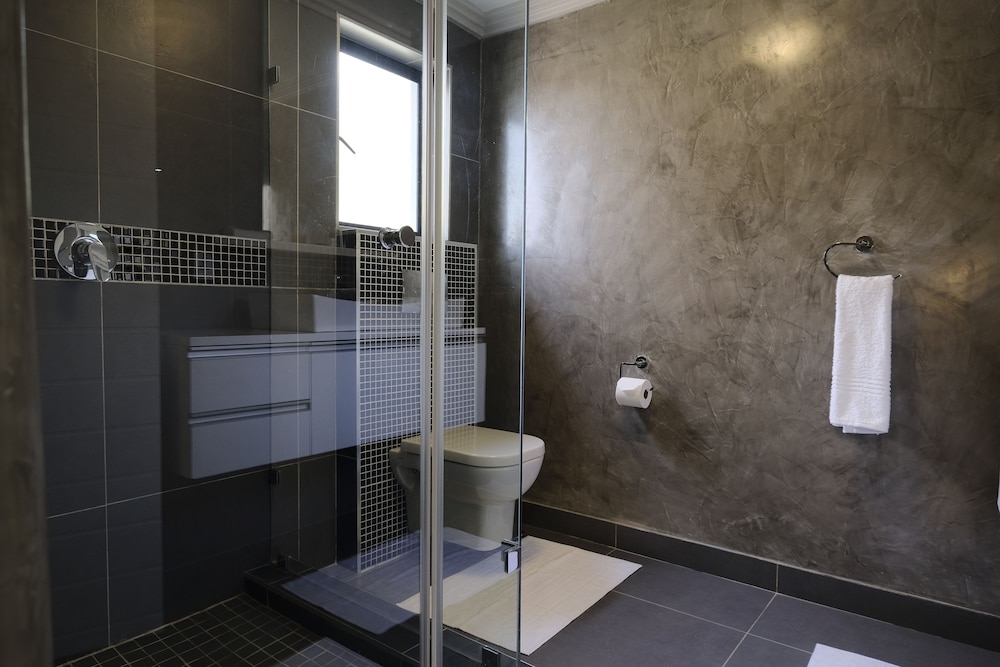 Luxury Hotel Room 4 photo 2
