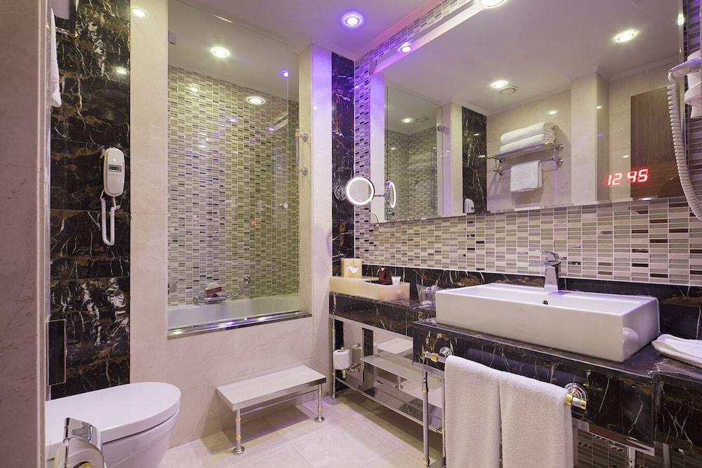 Superior Double Room - Photo 2
