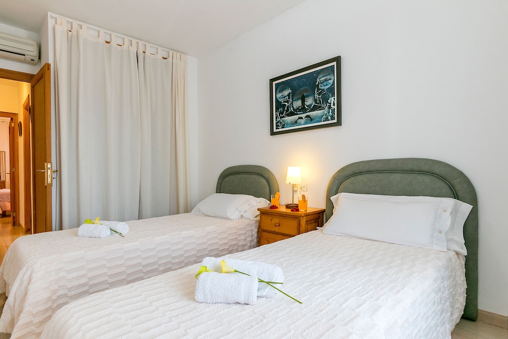 Villa, 3 Bedrooms, Terrace