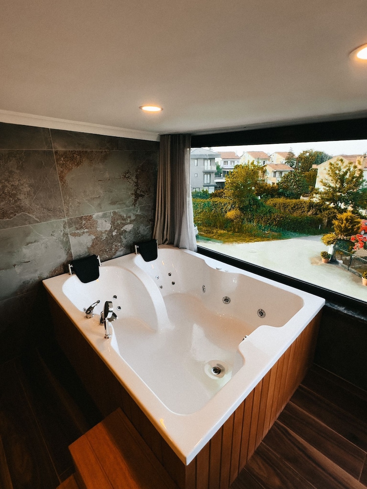 Family Room, Terrace photo 3