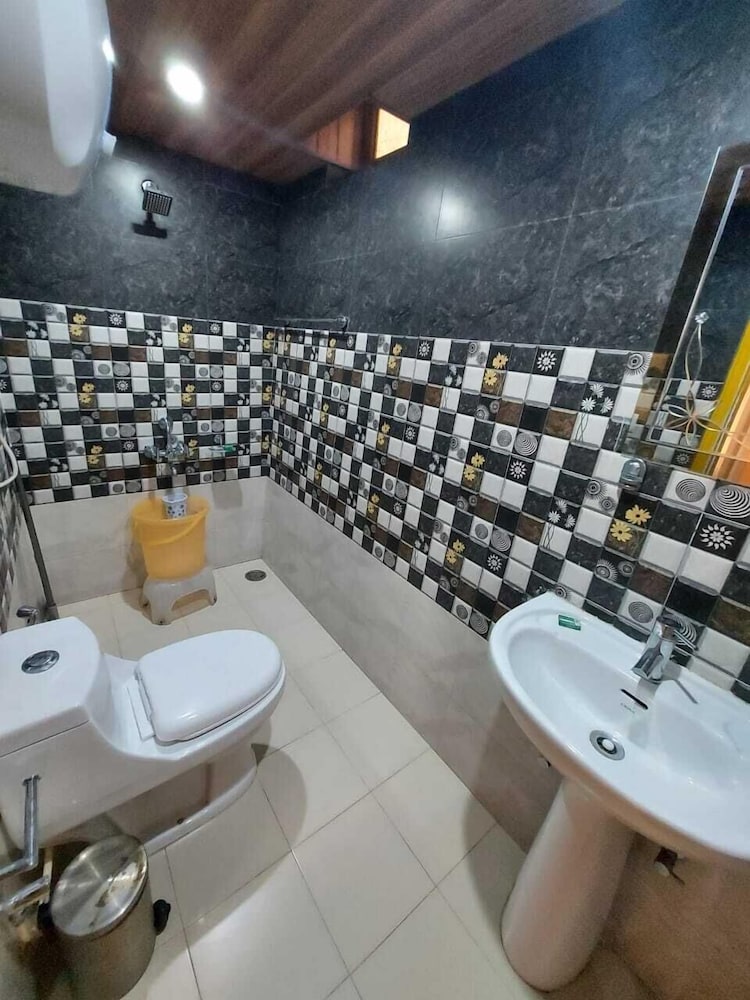 Standard Room - Photo 2