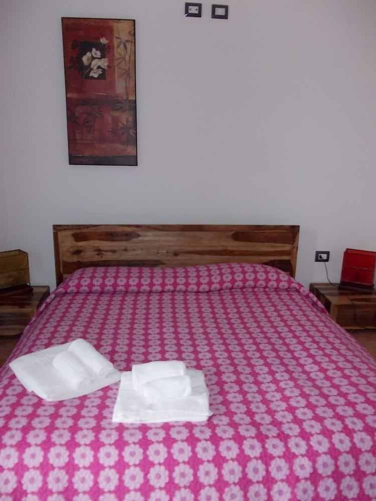 Basic Double Room photo 1