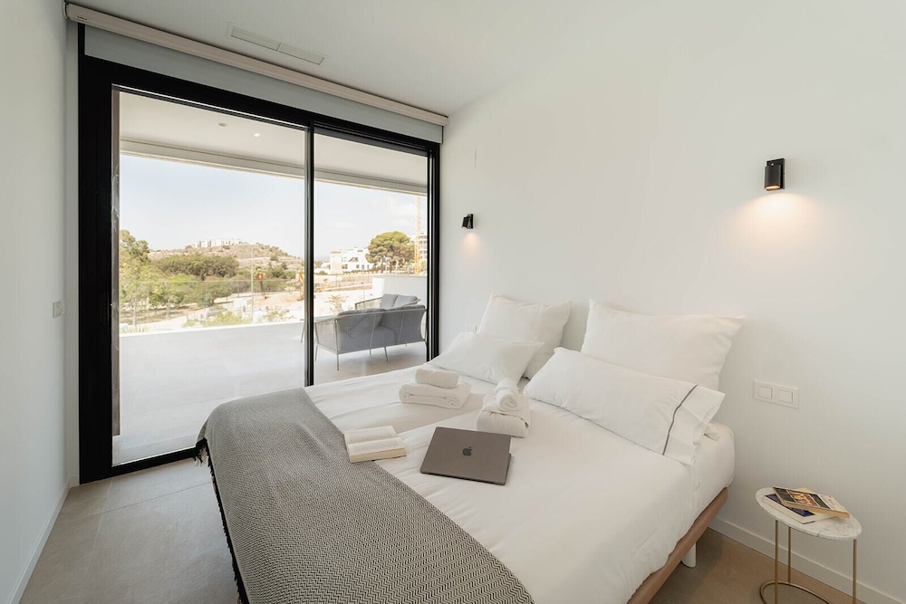 Apartamento Panorámico, 2 Dormitorios, Terraza, Planta Baja