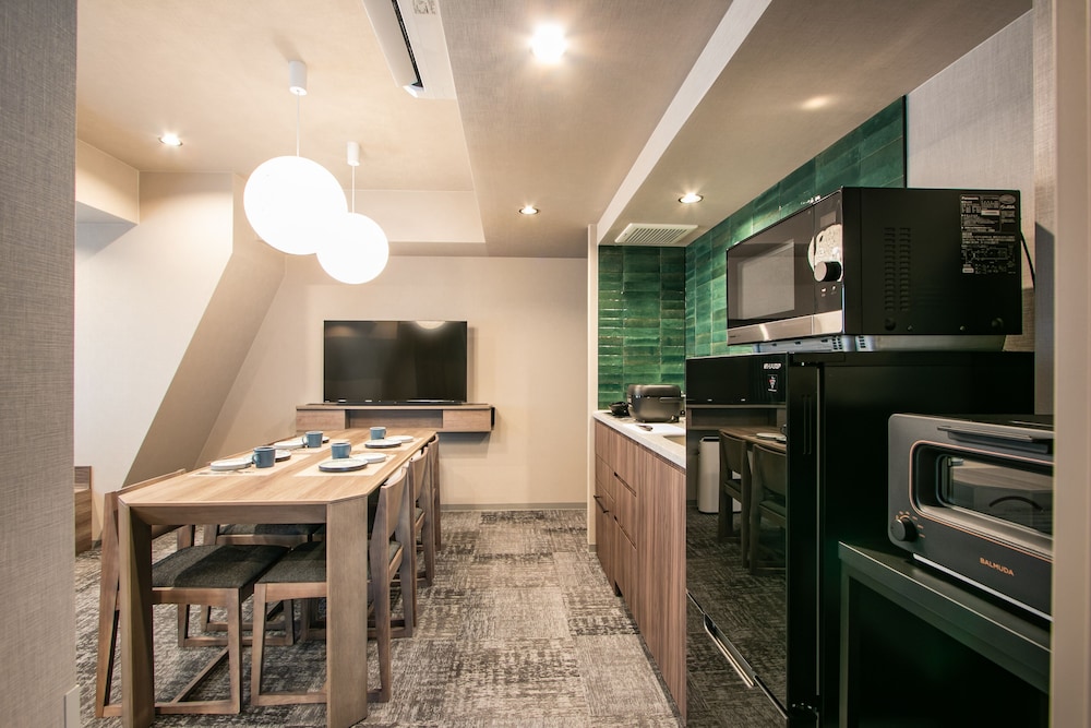 Deluxe 1BR with 6beds (with Tatami Room), Non Smoking thumbnail 5