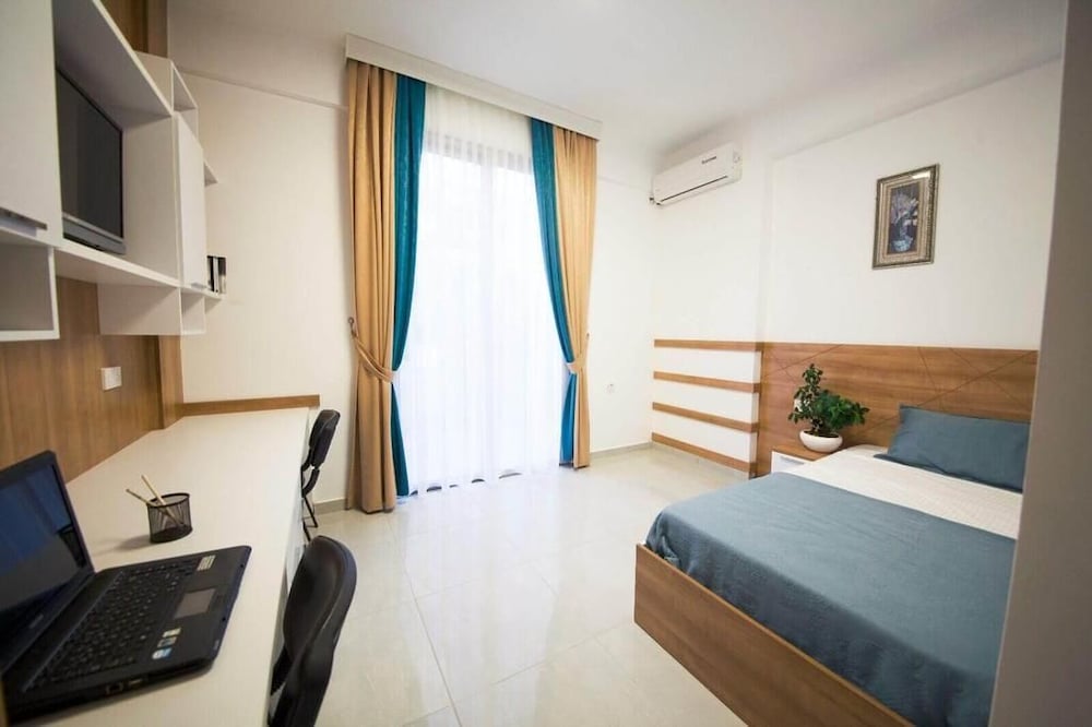 Standard Double or Twin Room photo 2