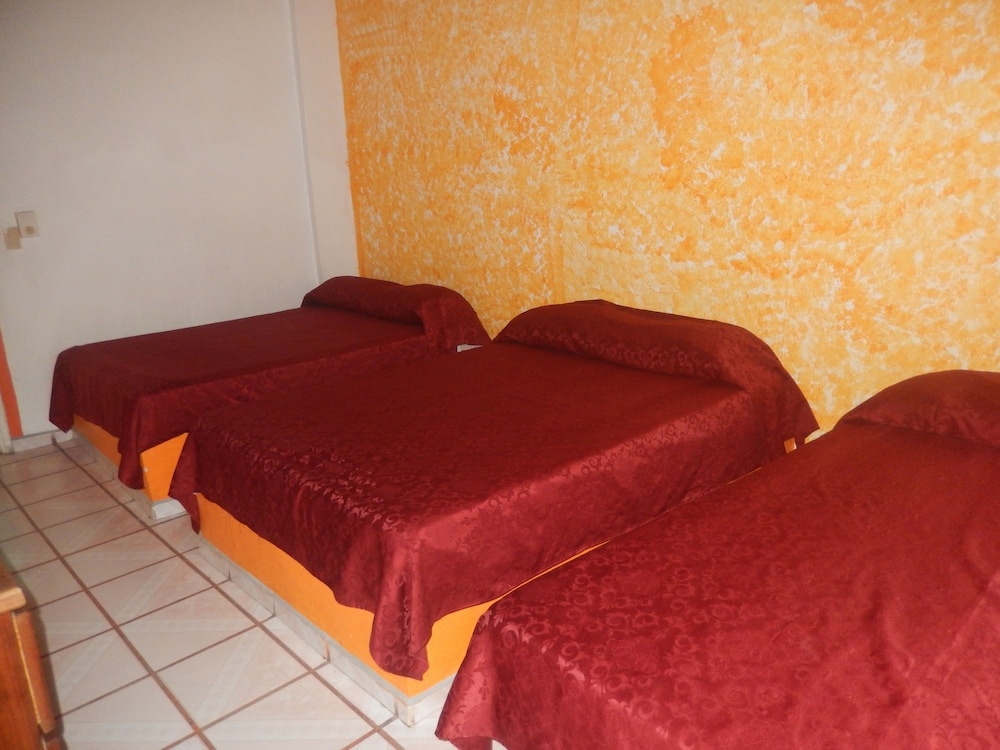Family Bungalow, 2 Bedrooms, Kitchenette, Pool View photo 2
