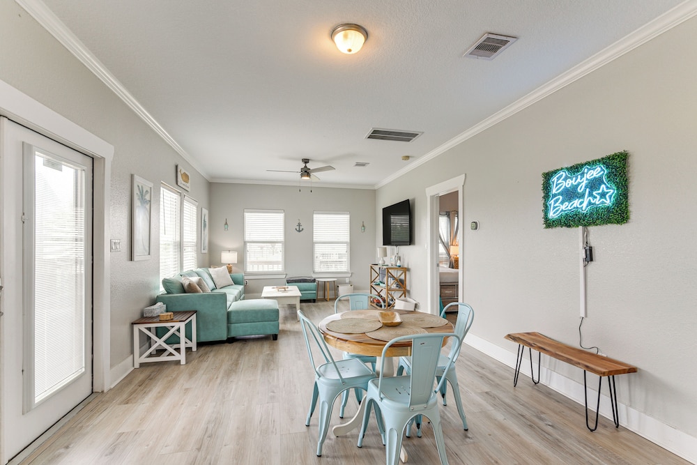 House (2 Bedrooms)