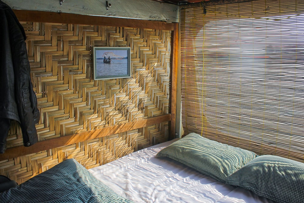 Double or Twin Room (Includes Deluxe Tent) photo 2